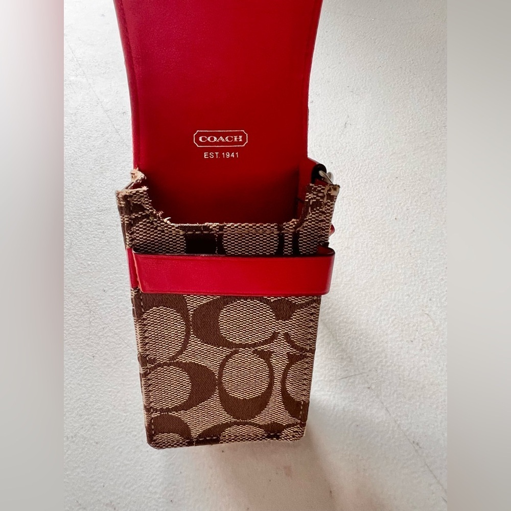 Coach Cell Phone Wristlet Universal Pouch - Picture 4 of 6